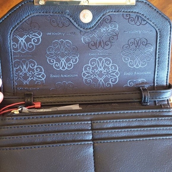 NWT Enzo Angiolini Sleek Matte Black wallet Cross Body Purse Gold Detail - Picture 2 of 10